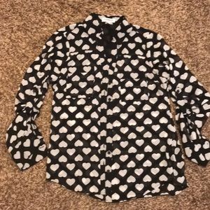 Express Black and White Heart Portofino Shirt XS